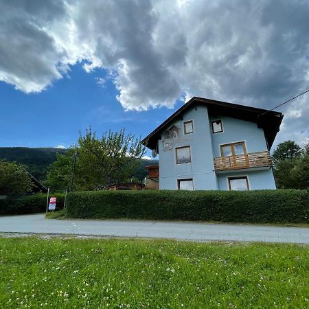 Haus Schwarzenbach Διαμέρισμα Weissbriach Εξωτερικό φωτογραφία