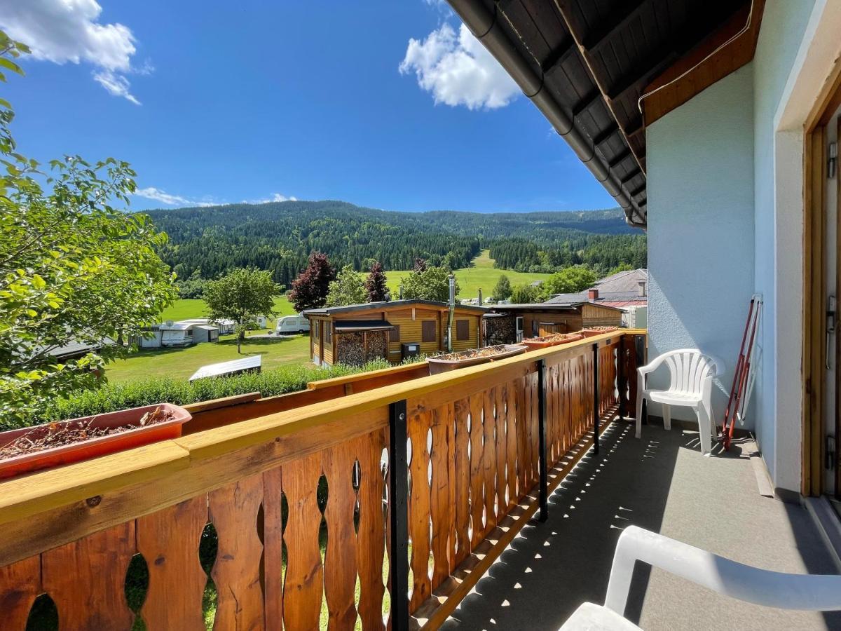 Haus Schwarzenbach Διαμέρισμα Weissbriach Εξωτερικό φωτογραφία