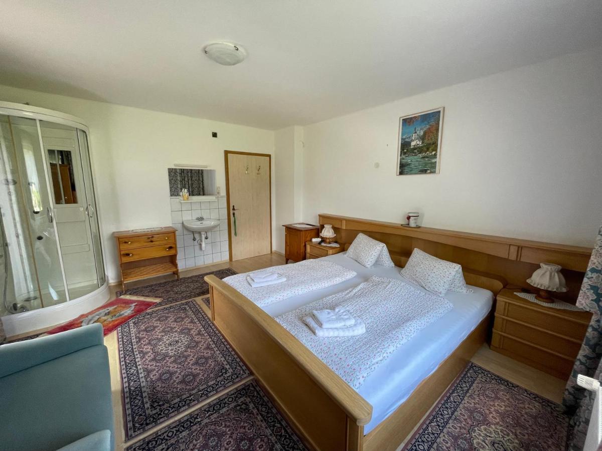 Haus Schwarzenbach Διαμέρισμα Weissbriach Εξωτερικό φωτογραφία