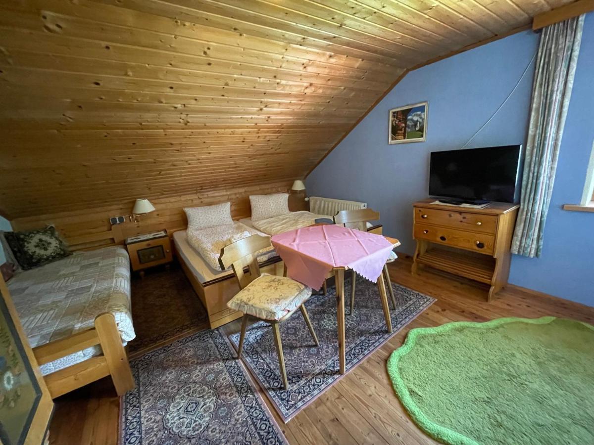 Haus Schwarzenbach Διαμέρισμα Weissbriach Εξωτερικό φωτογραφία