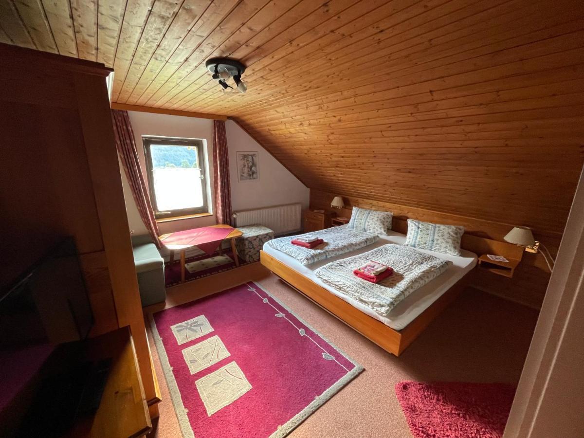 Haus Schwarzenbach Διαμέρισμα Weissbriach Εξωτερικό φωτογραφία